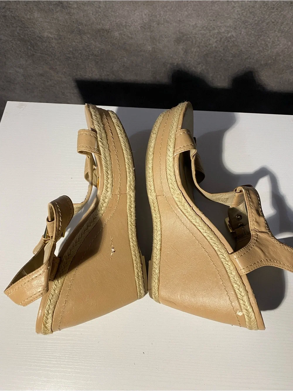 Franco Sarto Women's Wedge Sandals Size 10M Beige Tan Strappy Espadrille Flaws